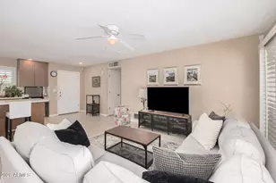 47 E Royal Palm Rd, Phoenix, AZ 85020 - Photo 6