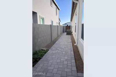 10306 W Deanna Drive, Peoria, AZ 85382 - Photo 16