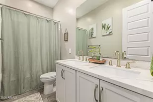 10306 W Deanna Dr, Peoria, AZ 85382 - Photo 24