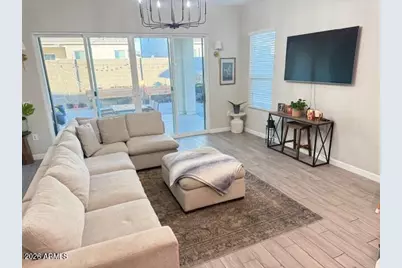 10306 W Deanna Drive, Peoria, AZ 85382 - Photo 4