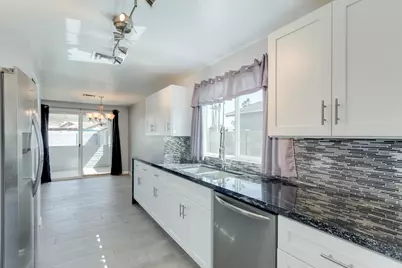 1404 W Colt Road, Chandler, AZ 85224 - Photo 14