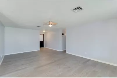 1404 W Colt Road, Chandler, AZ 85224 - Photo 8