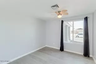 1404 W Colt Rd, Chandler, AZ 85224 - Photo 22