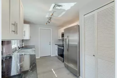 1404 W Colt Road, Chandler, AZ 85224 - Photo 12