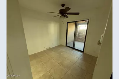 2518 E Shaw Butte Drive, Phoenix, AZ 85028 - Photo 8