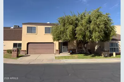 2518 E Shaw Butte Drive, Phoenix, AZ 85028 - Photo 2