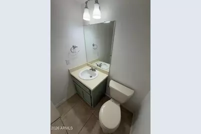 2518 E Shaw Butte Drive, Phoenix, AZ 85028 - Photo 12