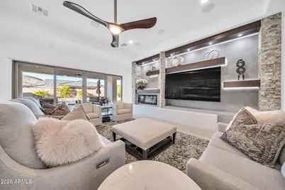 20732 W San Juan Avenue, Buckeye, AZ 85396 - Photo 16