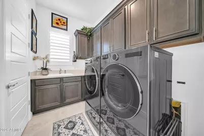 20732 W San Juan Avenue, Buckeye, AZ 85396 - Photo 38