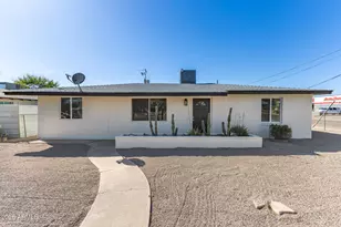 11046 N 18th Dr, Phoenix, AZ 85029 - Photo 1