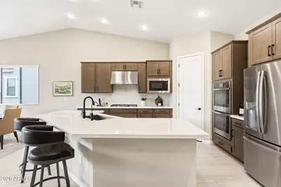 5940 N 206th Lane, Buckeye, AZ 85396 - Photo 16