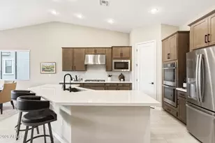 5940 N 206th Ln, Buckeye, AZ 85396 - Photo 16