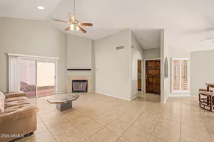 406 E Taro Ln, Phoenix, AZ 85024 - Photo 8