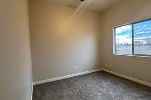 24053 W Morning Star Ln, Wittmann, AZ 85361 - Photo 40