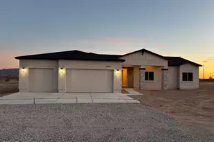 24053 W Morning Star Ln, Wittmann, AZ 85361 - Photo 2