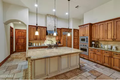 8854 E Lost Gold Circle, Gold Canyon, AZ 85118 - Photo 10