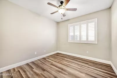 10848 W Louise Drive, Sun City, AZ 85373 - Photo 22