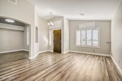 10848 W Louise Drive, Sun City, AZ 85373 - Photo 6