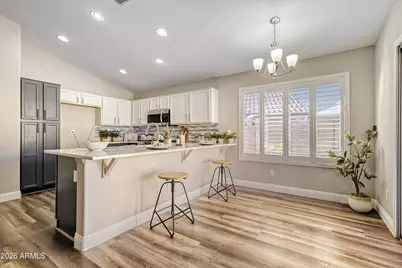 10848 W Louise Drive, Sun City, AZ 85373 - Photo 16