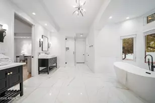 7475 E Jackrabbit Rd, Scottsdale, AZ 85250 - Photo 22