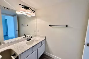 860 N McQueen Rd, Chandler, AZ 85225 - Photo 6