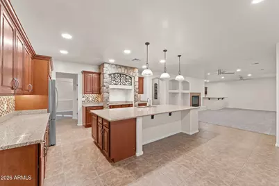 14434 W Jenan Drive, Surprise, AZ 85379 - Photo 8