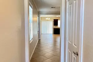 865 E Del Rio St, Chandler, AZ 85225 - Photo 2