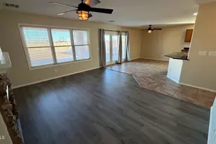 16755 N 181st Dr, Surprise, AZ 85388 - Photo 24