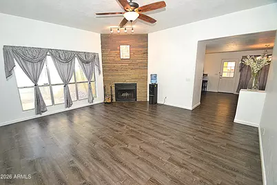 7213 W Tuckey Lane, Glendale, AZ 85303 - Photo 8