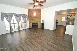 7213 W Tuckey Ln, Glendale, AZ 85303 - Photo 8