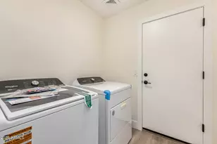 31130 N Claridge Cir, San Tan Valley, AZ 85143 - Photo 26