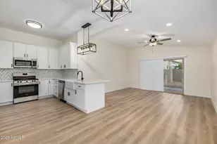 31130 N Claridge Cir, San Tan Valley, AZ 85143 - Photo 10