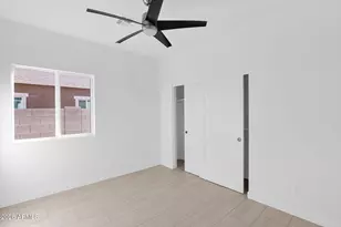 32018 N Ash St, Wittmann, AZ 85361 - Photo 16