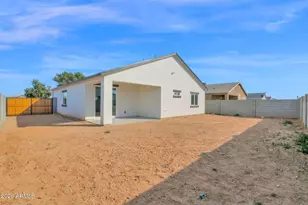 32018 N Ash St, Wittmann, AZ 85361 - Photo 14