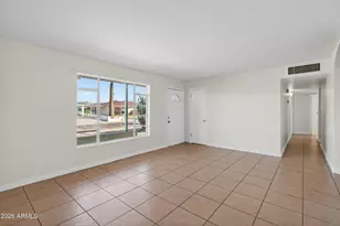 2217 W Rancho Dr, Phoenix, AZ 85015 - Photo 4