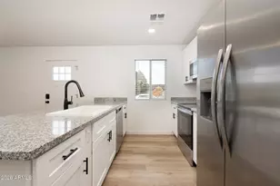 3155 W Sweetwater Ave, Phoenix, AZ 85029 - Photo 6