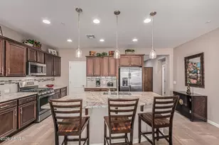 13314 W Milton Dr, Peoria, AZ 85383 - Photo 10