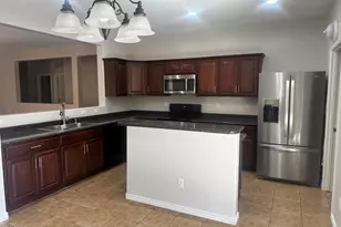 40227 W Green Ct, Maricopa, AZ 85138 - Photo 2