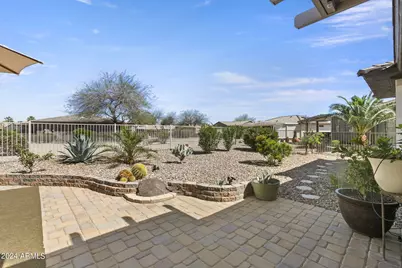 16782 W Villagio Drive, Surprise, AZ 85387 - Photo 24