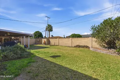 940 E Berridge Lane, Phoenix, AZ 85014 - Photo 8