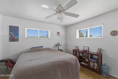 940 E Berridge Lane, Phoenix, AZ 85014 - Photo 18