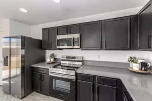 25527 W Burgess Ln, Buckeye, AZ 85326 - Photo 14