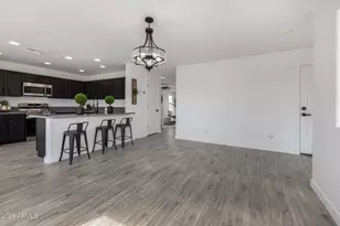 25527 W Burgess Ln, Buckeye, AZ 85326 - Photo 10