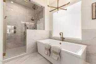 2842 E Blackhawk Ct, Gilbert, AZ 85298 - Photo 22