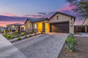 22106 N 59th Wy, Phoenix, AZ 85054 - Photo 4