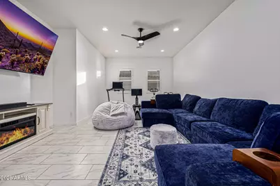 22106 N 59th Way, Phoenix, AZ 85054 - Photo 38