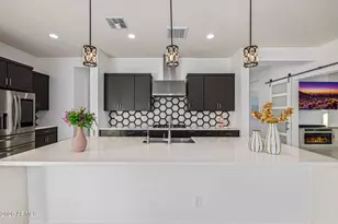 22106 N 59th Wy, Phoenix, AZ 85054 - Photo 24