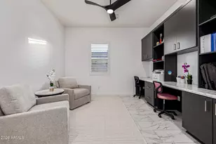 22106 N 59th Wy, Phoenix, AZ 85054 - Photo 36