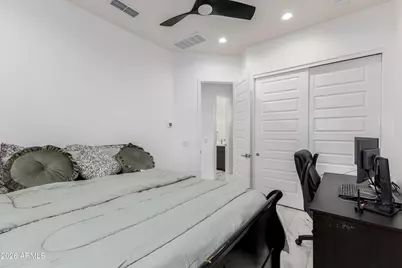 22106 N 59th Way, Phoenix, AZ 85054 - Photo 32