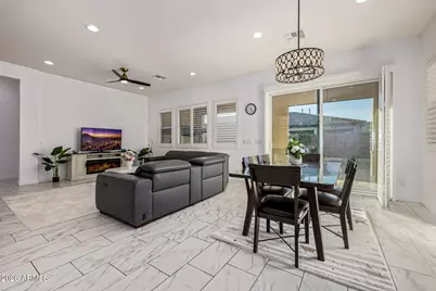 22106 N 59th Way, Phoenix, AZ 85054 - Photo 14